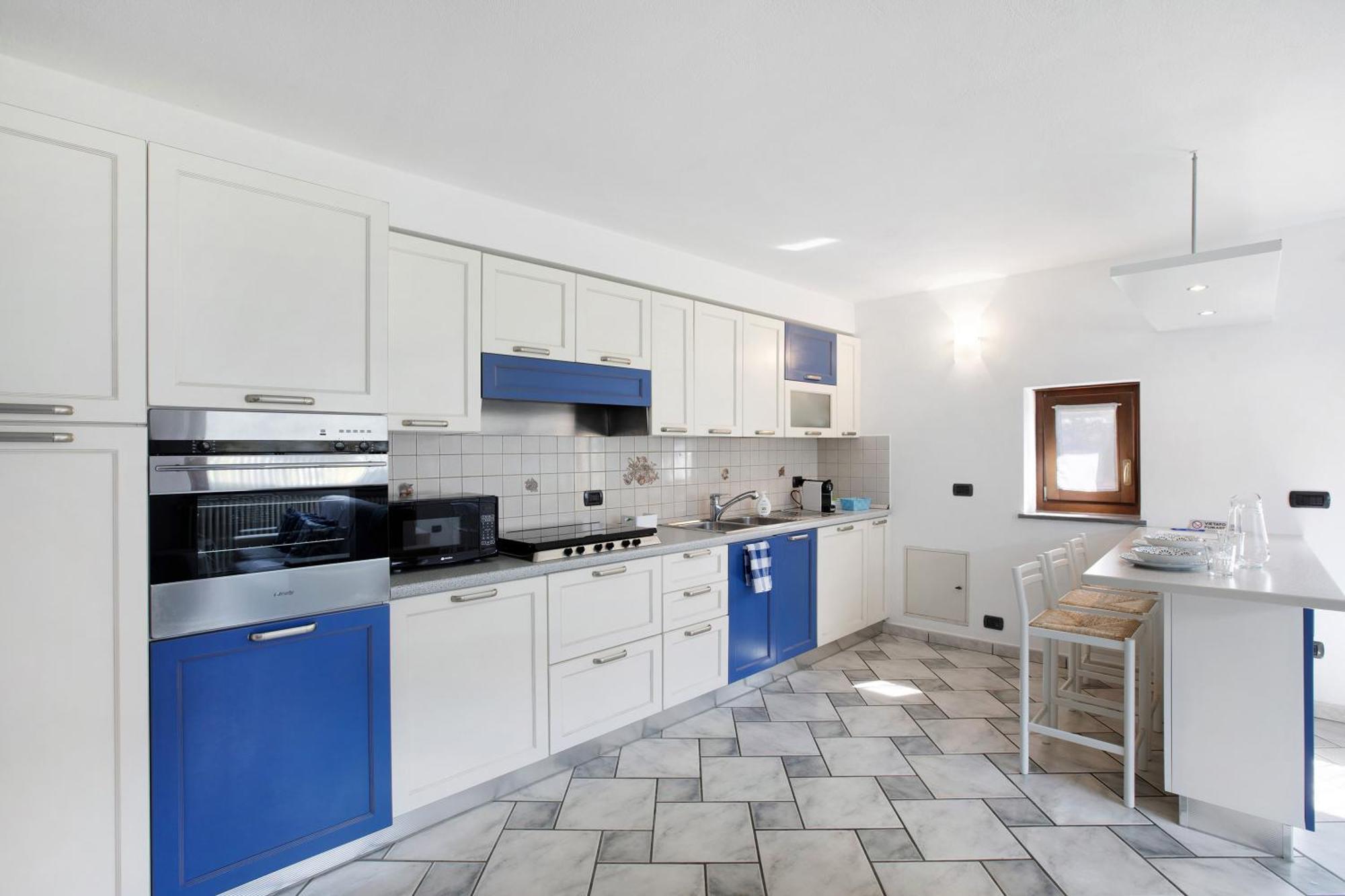 Casa Sabrina - Appartamento Blu Aosta Eksteriør billede